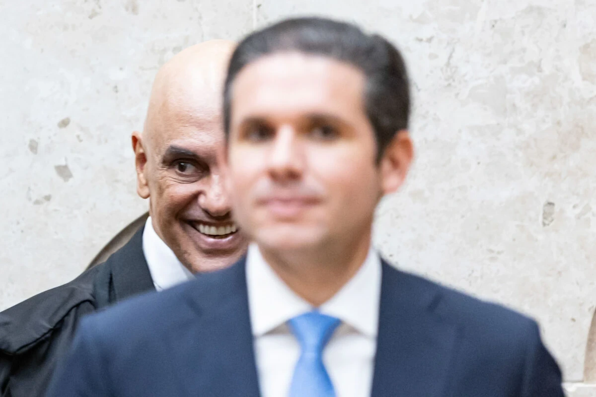 Motta e Moraes Voaram Juntos Antes de Arquivamento de Inquérito