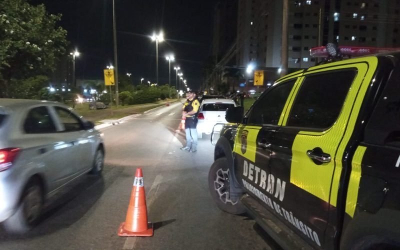 Fiscalização no DF flagra 47 motoristas alcoolizados no fim de semana