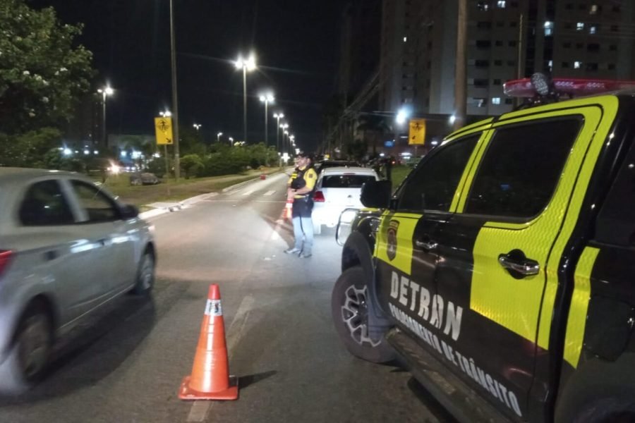 Fiscalização no DF flagra 47 motoristas alcoolizados no fim de semana