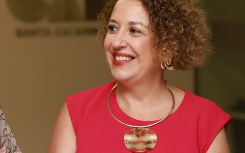 Advogada de Jaraguá do Sul é homenageada pela OAB de Santa Catarina