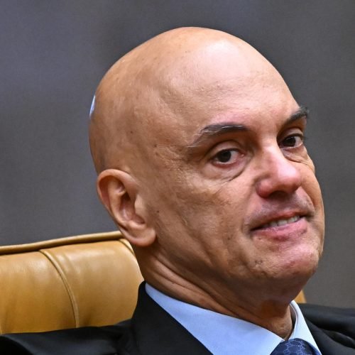 AME4803. BRASILIA (BRASIL), 17/03/2026.- El juez ministro de la Suprema Corte de Brasil, Alexandre de Moraes, asiste a la sesión inaugural del 187º período ordinario de la Corte Interamericana de Derechos Humanos este martes, en el Supremo Tribunal Federal en Brasilia (Brasil). EFE/ Andre Borges