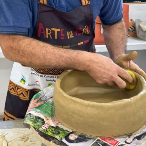 Casa da Cultura abre vagas para oficinas de cerâmica em Joinville